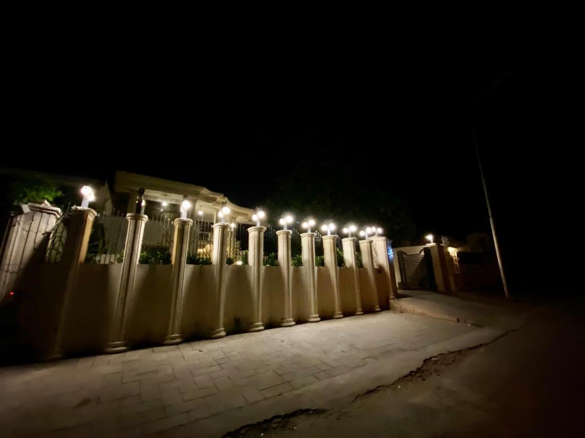 Shelton Guest House Islamabad Exterior foto